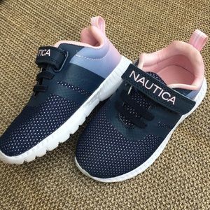 Nautica Toddler Girls Sneakers Size 8 (US)